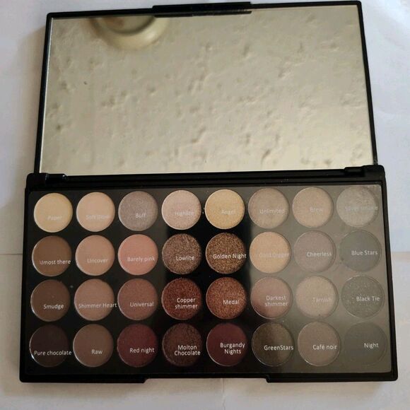 Makeup Revolution Other - Makeup Revolution FLAWLESS Ultra Eyeshadows ~ NEW IN BOX + FAST FREE SHIPPING